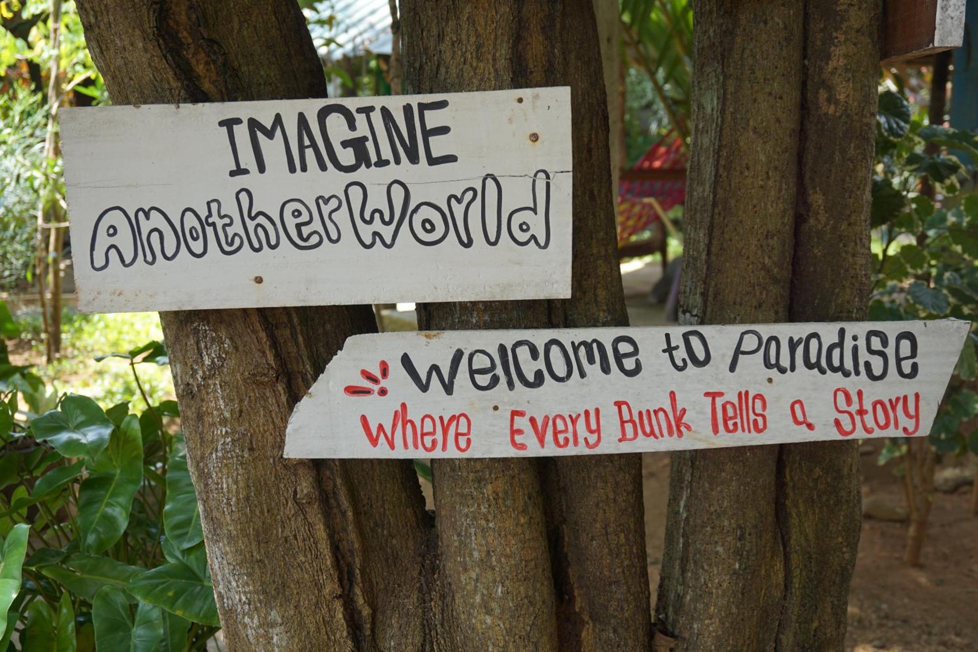 Another World Hostel Sigiriya Exterior photo