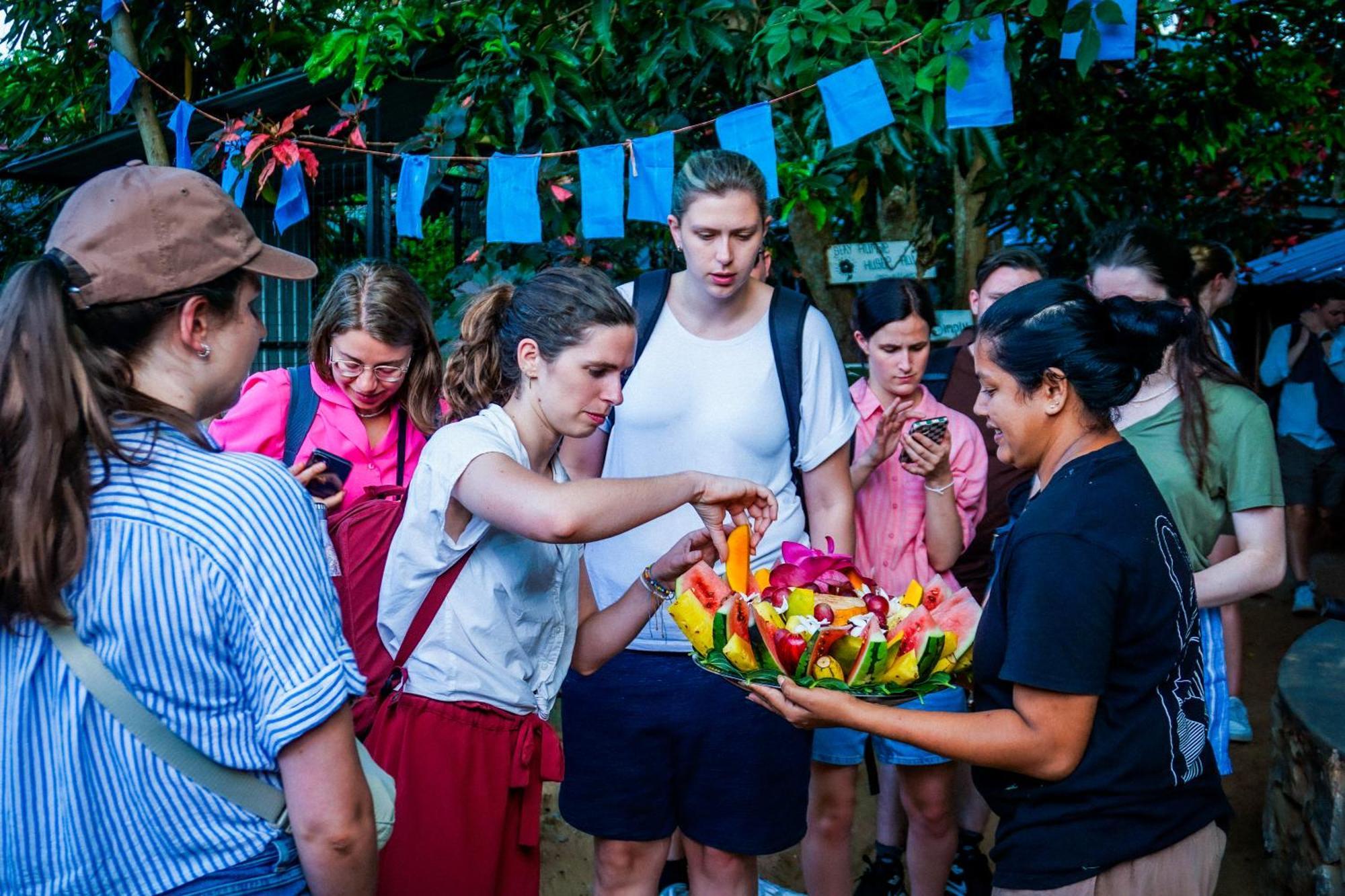 Another World Hostel Sigiriya Exterior photo