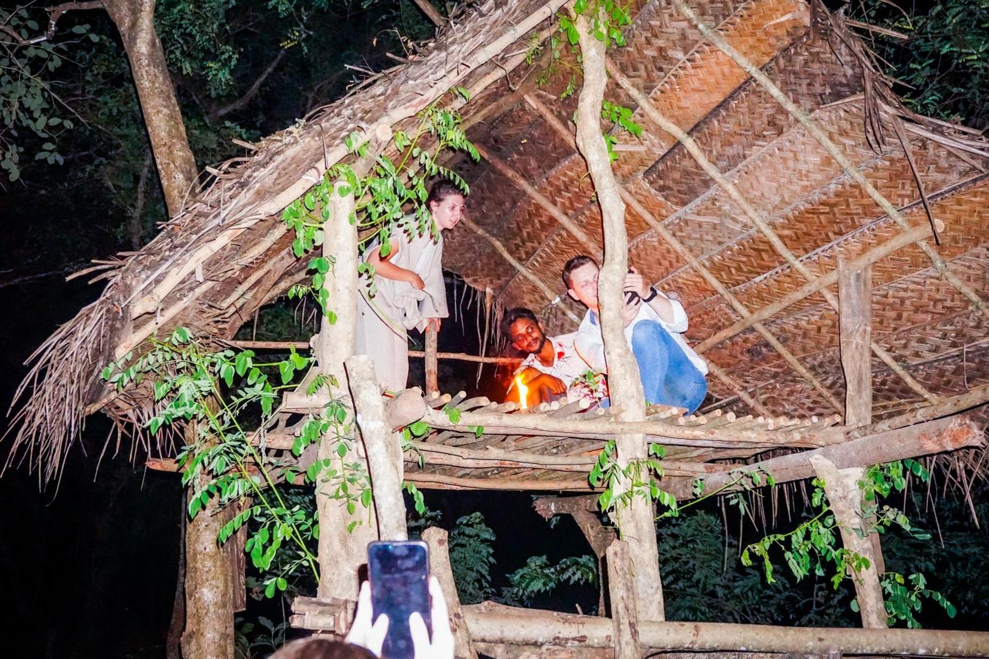 Another World Hostel Sigiriya Exterior photo